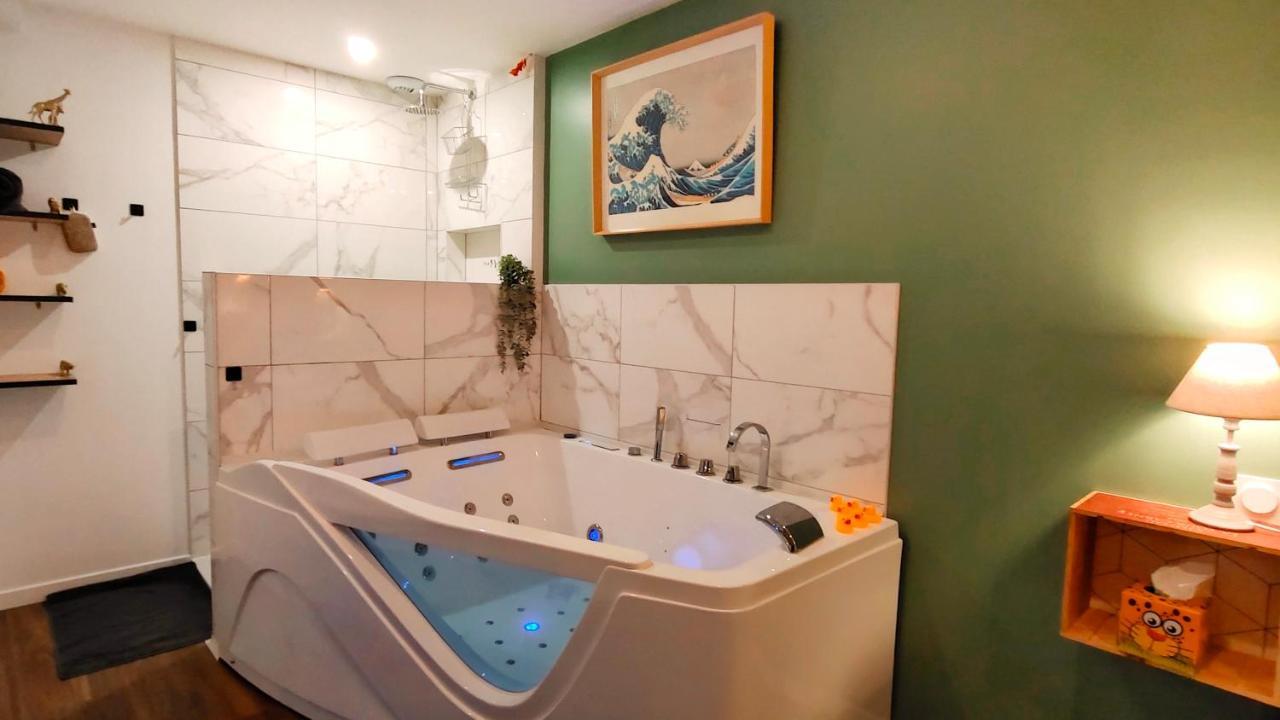 Votre Escale Jungle Sauna & Spa Niort Extérieur photo