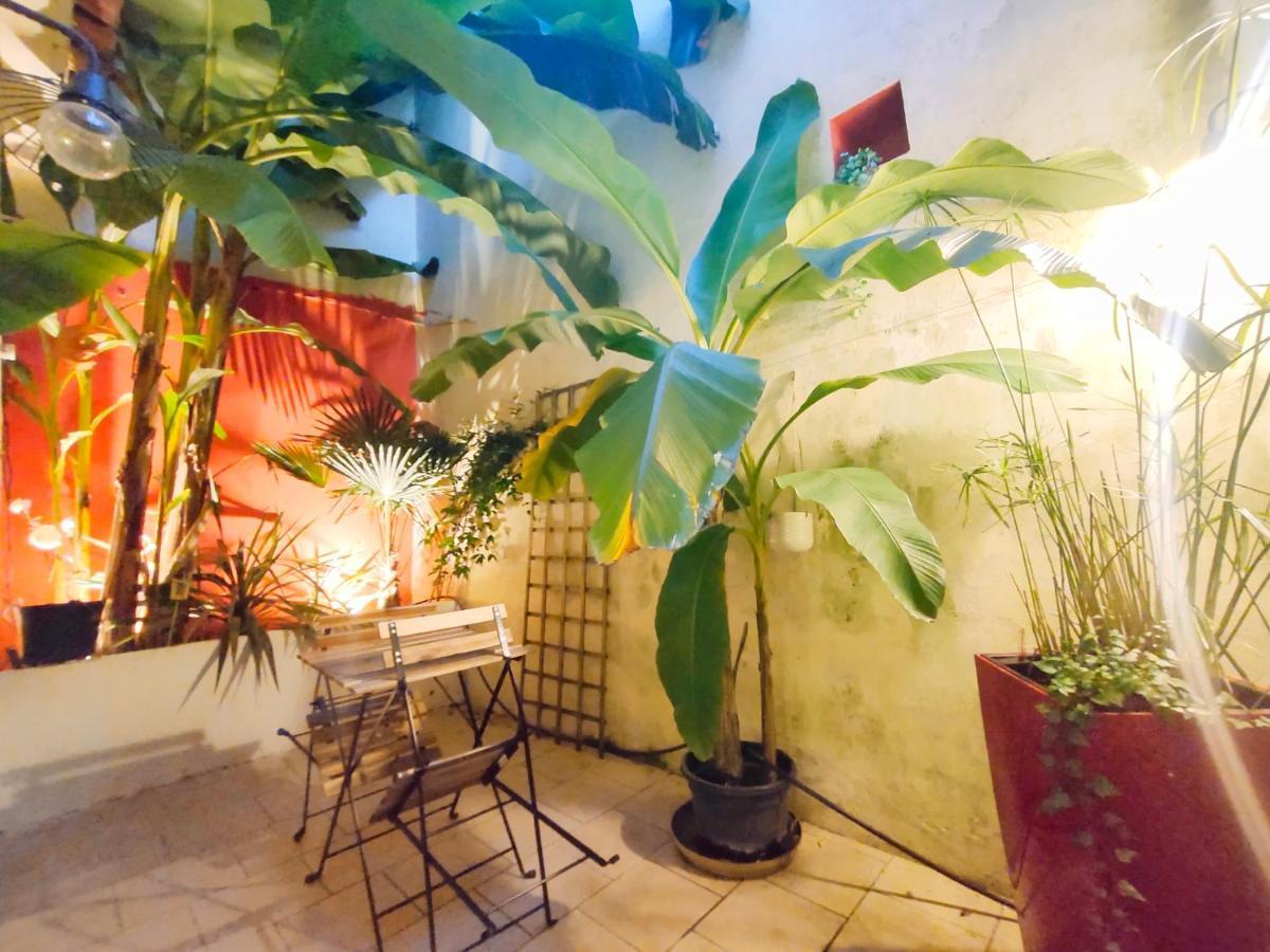 Votre Escale Jungle Sauna & Spa Niort Extérieur photo